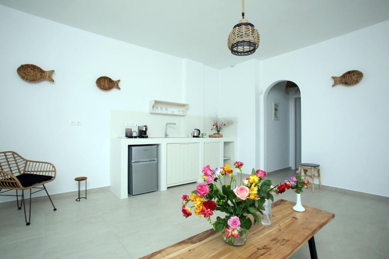 Elia Privileged Suites Andros Ανδροσ Exterior foto
